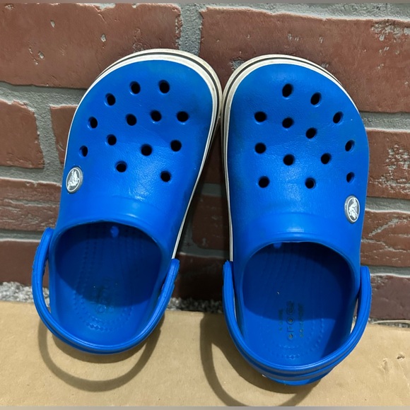 Crocs croc band little boys size 12 bright blue EUC - Picture 3 of 5
